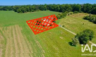 Terrain  193006 m² à vendre à Cornille (24750)
