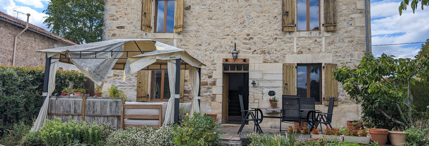 Maison 4 Pièces 108 m² à vendre à Manot (16500)