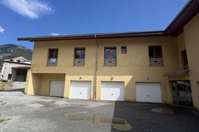 Appartement 4 pièces 255000 €
