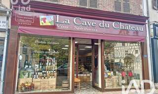 Commerce  205 m² à vendre à Château-Renard (45220)