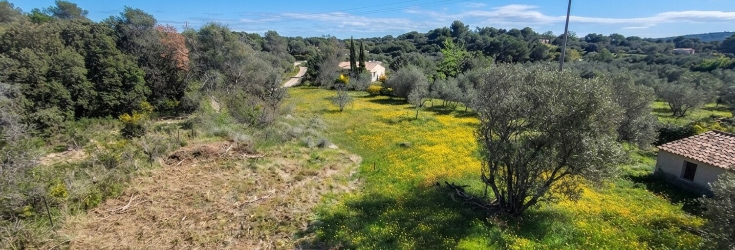 Terrain  330 m² à vendre à Montfrin (30490)