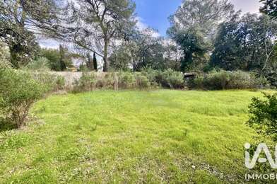 Terrain  325000 €