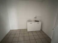 Bureaux professionnels de 85 m2   Parking privatif   Route des Milles, Aix-en-Provence — photo 4