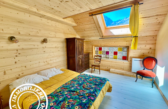 À VENDRE   APPARTEMENT ET MURS COMMERCIAUX AU CŒUR DU VILLAGE DE VENOSC   LES DEUX ALPES — photo 4