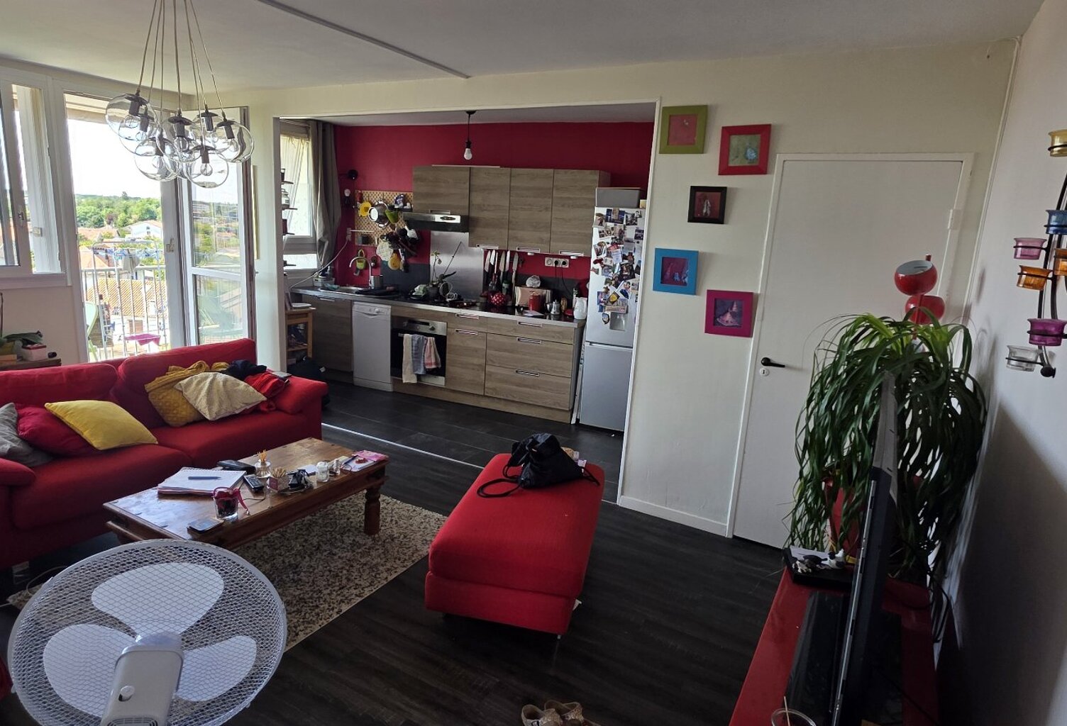 Poitiers Montgorges :A ppartement T4 . Ascenseur.Parking — photo 1