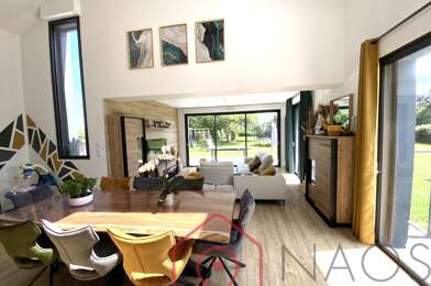 Maison 6 pièces 499000 €