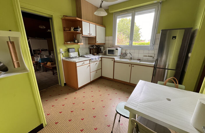 HAUT CENON -- MAISON DE PLAIN-PIED À RÉNOVER AVEC JARDIN SUR — photo 5
