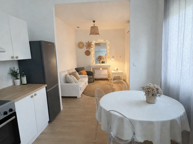 BORDEAUX SAINT-AUGUSTIN  -- T2 DE 33 M2, IDÉAL INVESTISSEMENT — photo 1