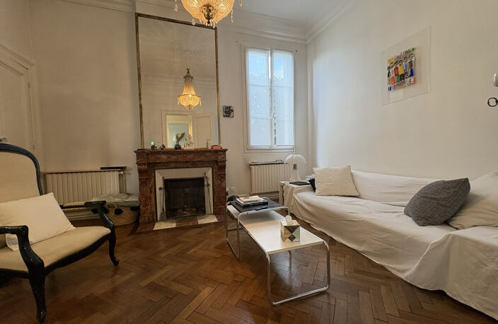Maison de maître BORDEAUX SACRE COEUR ST JEAN non mitoyenne — photo 4