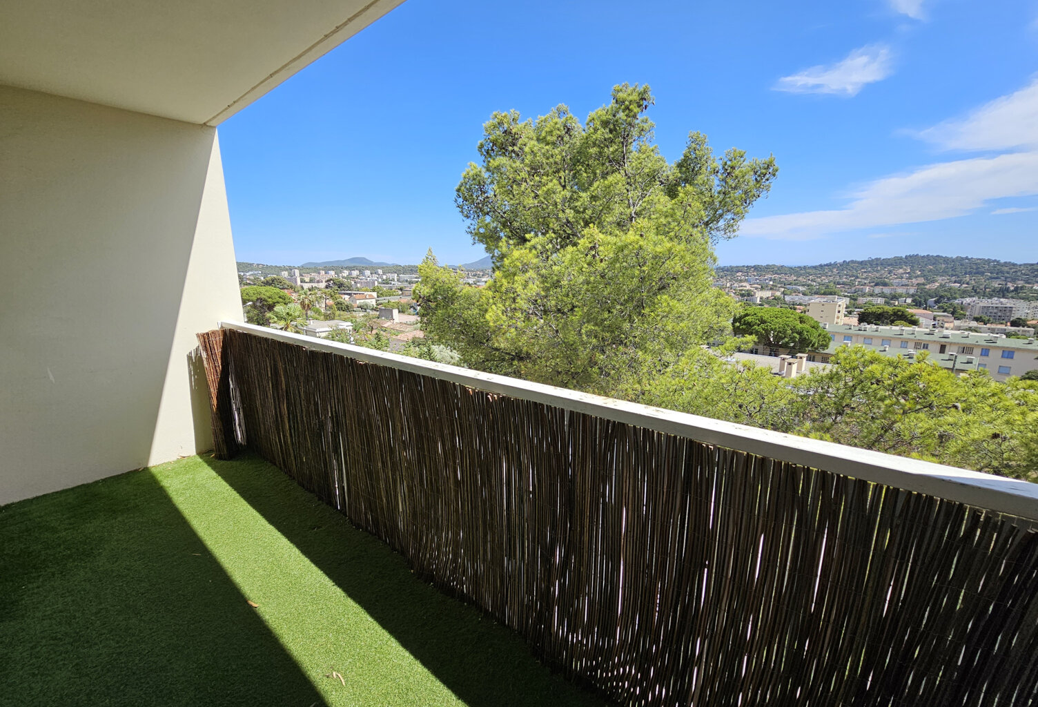 Appartement T5 Le Faron — photo 1