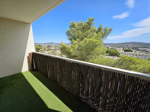 Appartement T5 Le Faron — photo du bien
