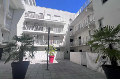 Appartement 3 pièces 161100 €