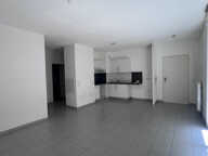BEGLES PROCHE BOULEVARDS T3 AVEC BALCON ET PARKING SECURISE — photo 4