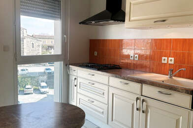 Appartement 3 pièces 755 €
