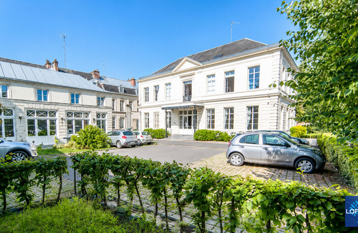 Hôtel particulier du XIXe siècle Valenciennes 700m2 — photo 2