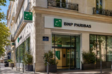 Commerce  352000 €