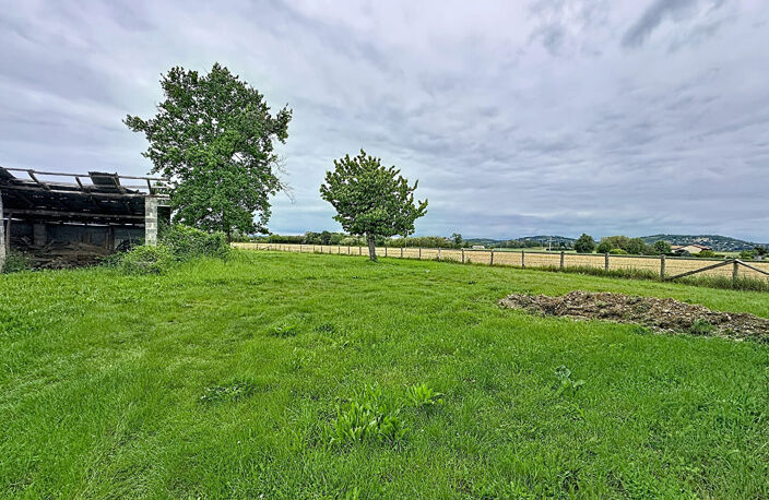 Maison La Cote Saint Andre 6 pièce(s) de 246 m² — photo 2