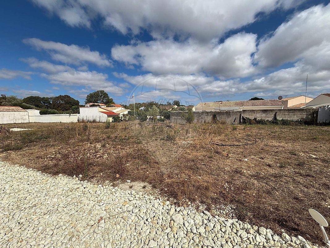 Terrain  à vendre Chay (Le) 17600