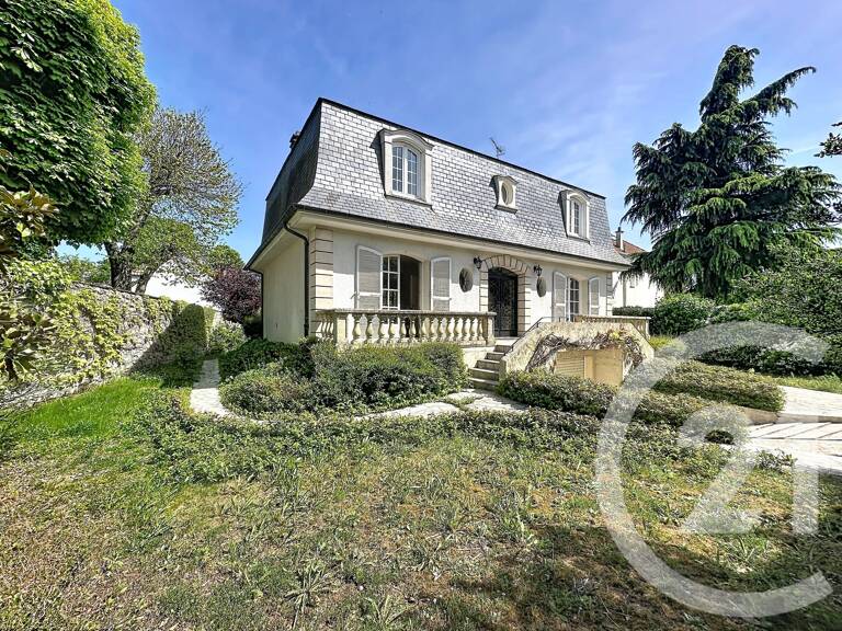Maison 5 pièces 145 m² — photo 1