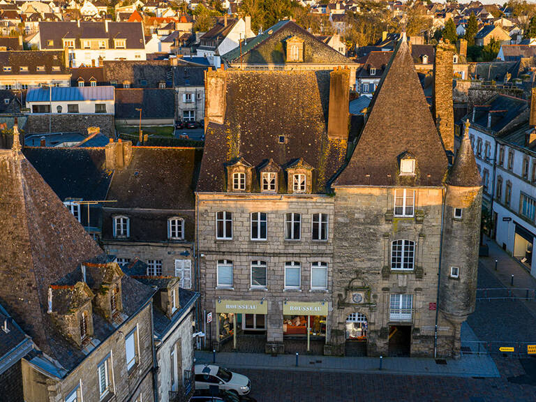 Pontivy réhabilitation face à la place du Martray — photo 1