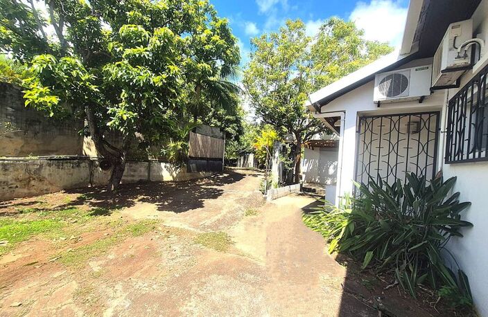 Investissement  Locatif - Villa Familiale - 265 m² - 97400 — photo 2