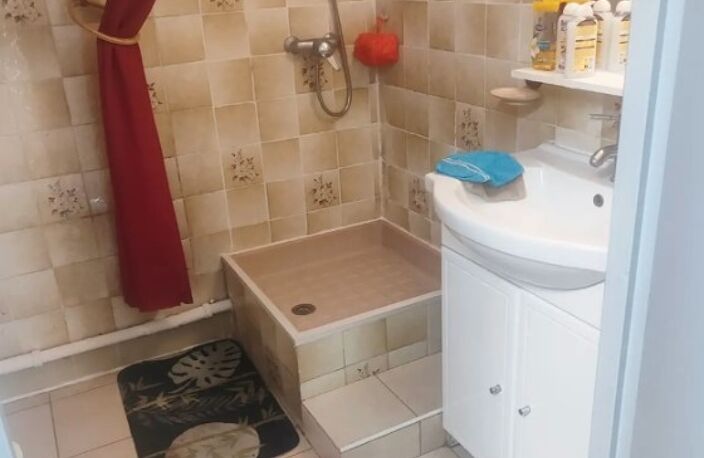 T2 — photo 2