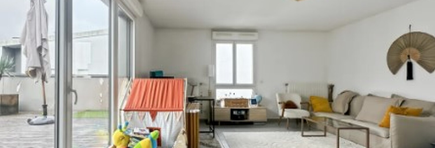 Appartement 3 Pièces 72 m² à louer à Bordeaux (33000)