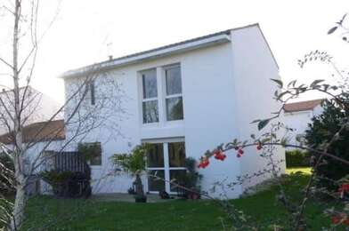 Maison 5 pièces 498200 €