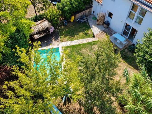 Maison À Vendre — photo du bien