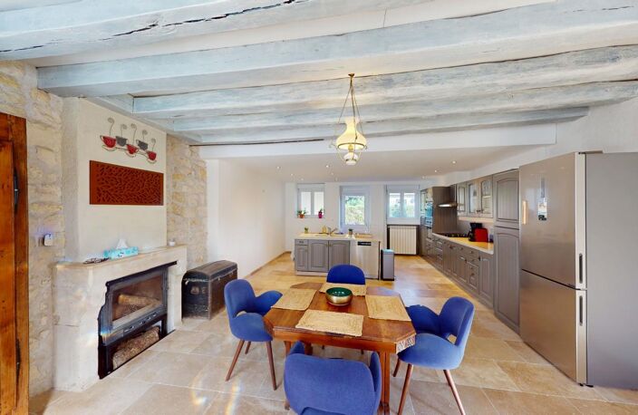 Pouilly-sur-Loire – Superbe fermette restaurée de 161 m² au calme avec jardin, cave voûtée et garage — photo 5