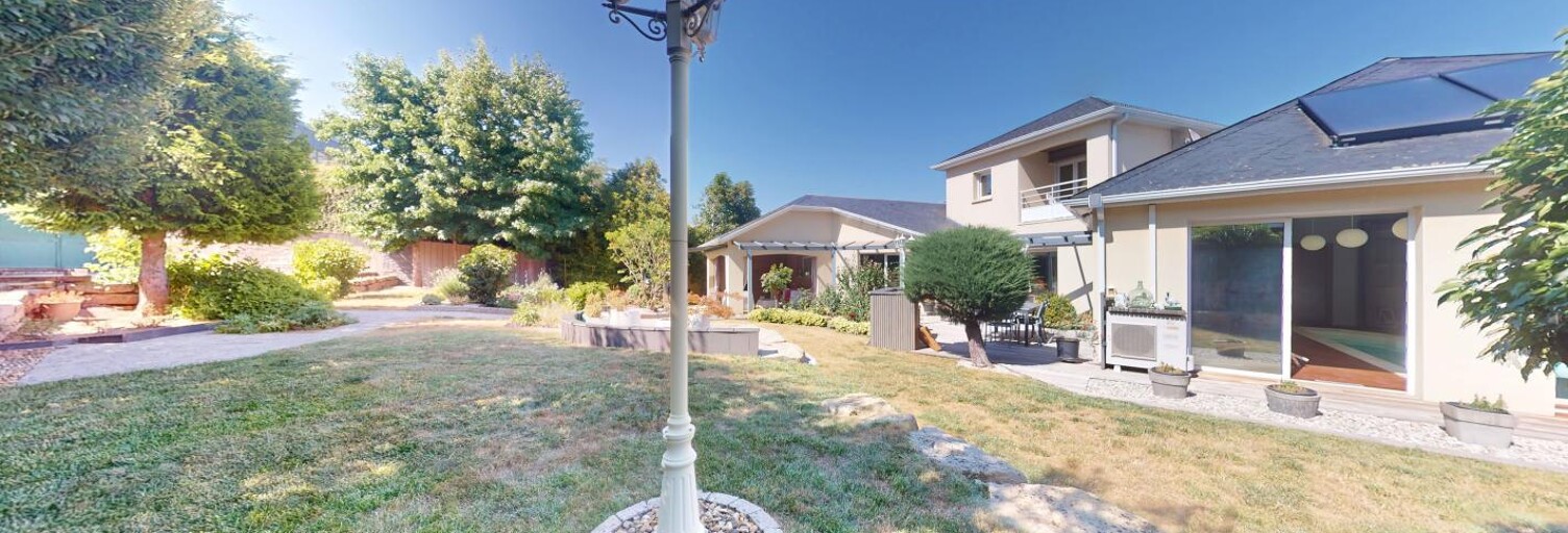 Maison 5 Pièces 178 m² à vendre à Luc-la-Primaube (12450)