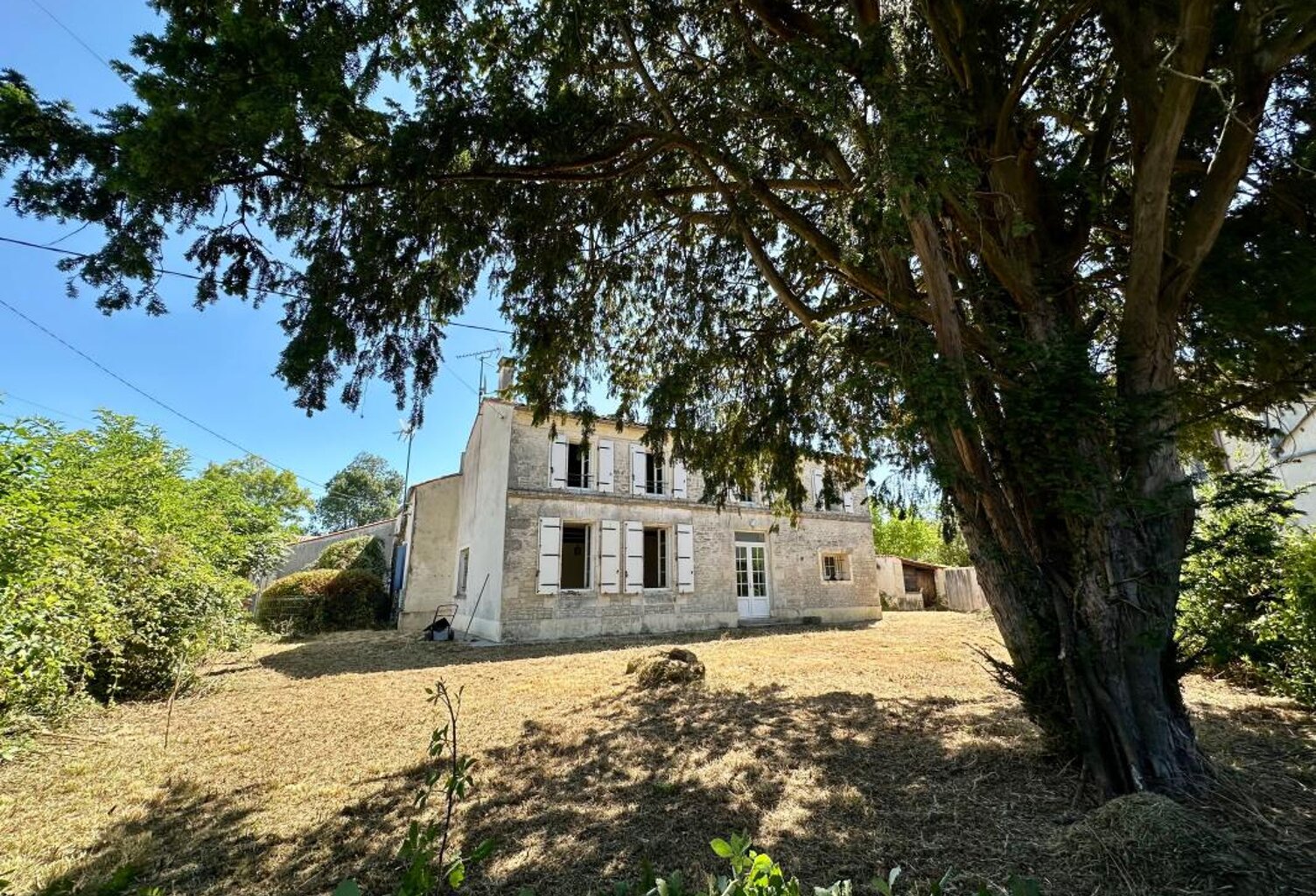 Maison À Vendre — photo 1
