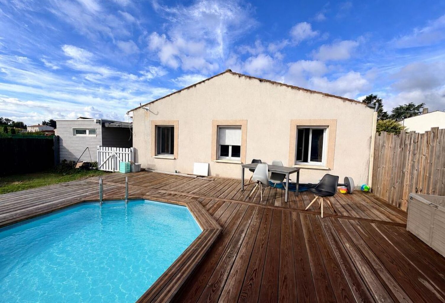 Maison À Vendre Cozes — photo 1