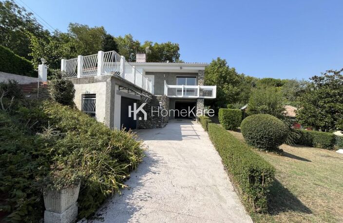 MAISON AVEC VUE À COUPER LE SOUFFLE — photo 2