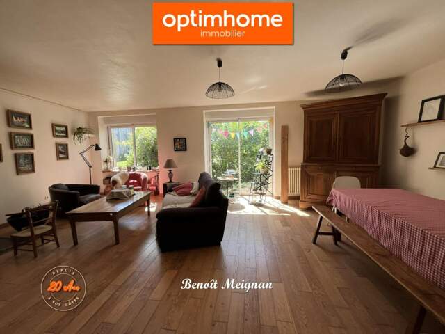 MAISON EN PIERRE DE 183M² AVEC 5 CHAMBRES ET GRANDE DÉPENDANCE À PLESSÉ — photo du bien
