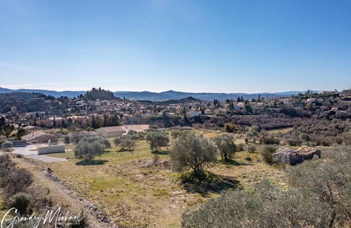 FORCALQUIER (04) – Terrain rare à bâtir, vue dominante & proximité centre, de 2 400,00 m² — photo 2