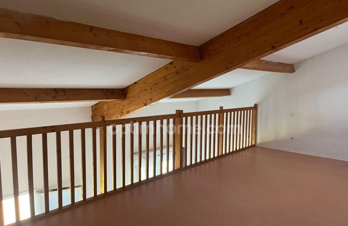 EN EXCLUSIVITÉ ! Appartement 52m² avec vue panoramique - Cognac (16) — photo 4