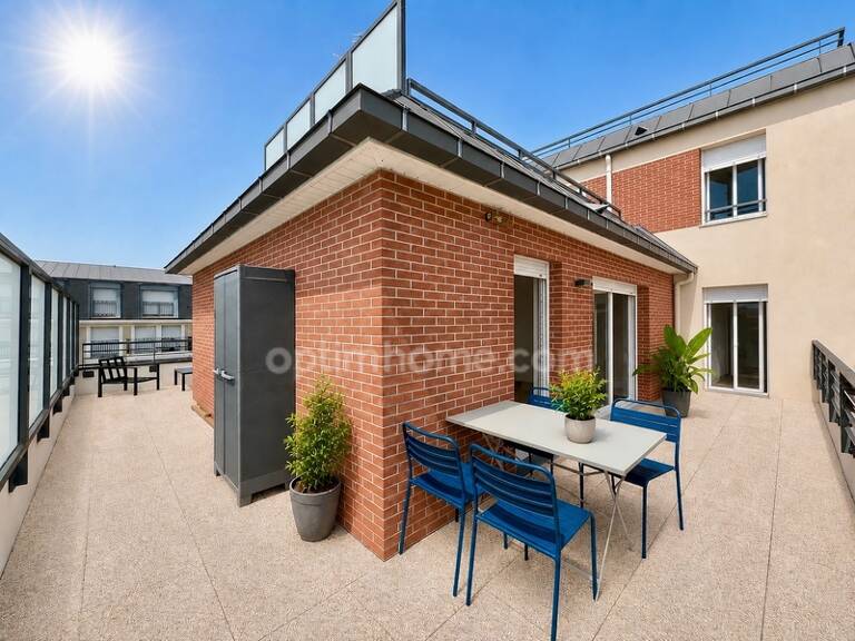 Appartement à vendre 4 pièces - 2 chambres - 2 Salles de bain - 2 Places de parking - Terrasse - FRANCONVILLE (95) — photo 1