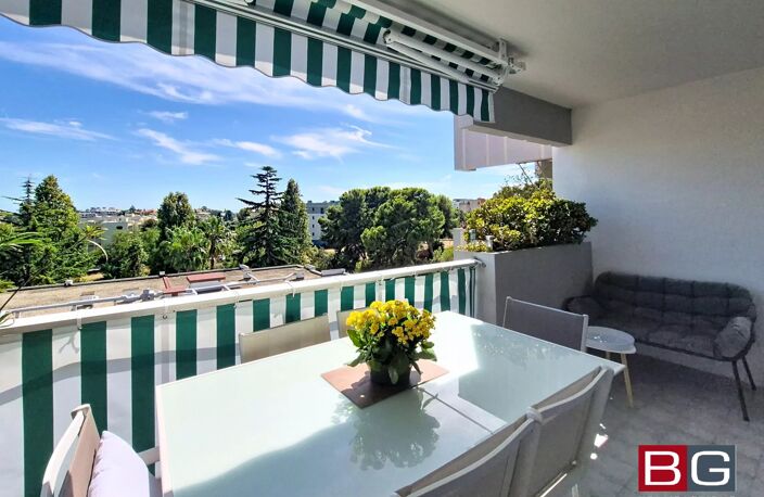 3 PIECES DERNIER ETAGE - ANTIBES — photo 4