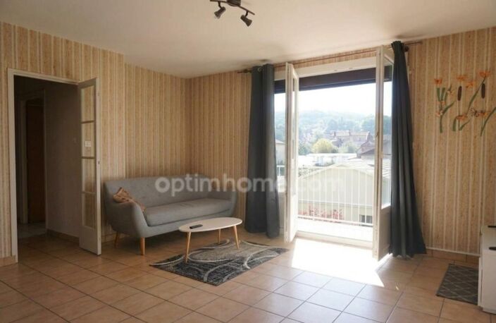 Appartement 3 pièces avec grand balcon, garage et cave à NAVENNE — photo 3