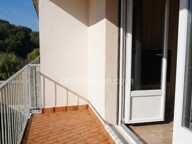 Appartement 3 pièces avec grand balcon, garage et cave à NAVENNE — photo 4