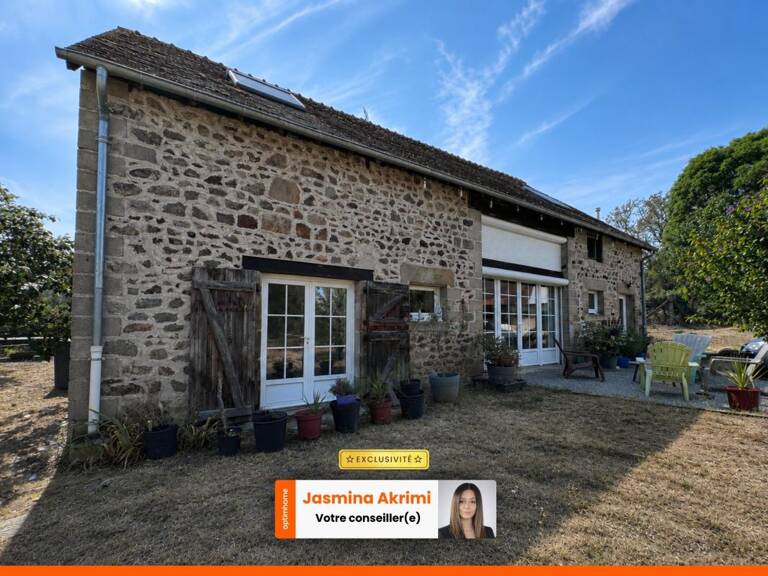 Maison familiale de 171m² 4 chambres et une dépendance de 247m². Proche de Saint Pourçain sur Sioule — photo 1