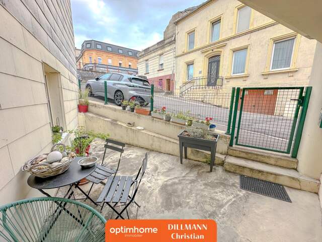 Duplex avec garage — photo du bien