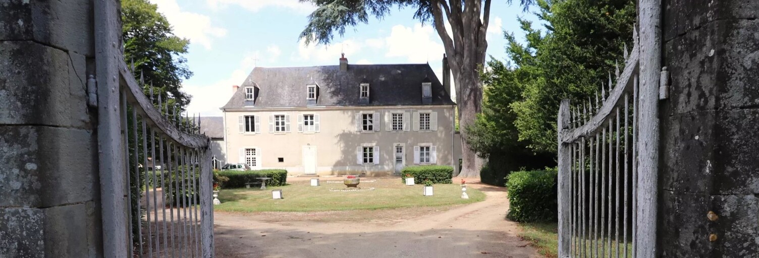 Maison 13 Pièces 306 m² à vendre à Pellevoisin (36180)