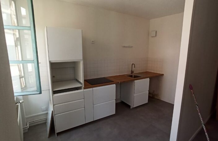 Appartement de 73m2 à louer sur Saint-Étienne — photo 2