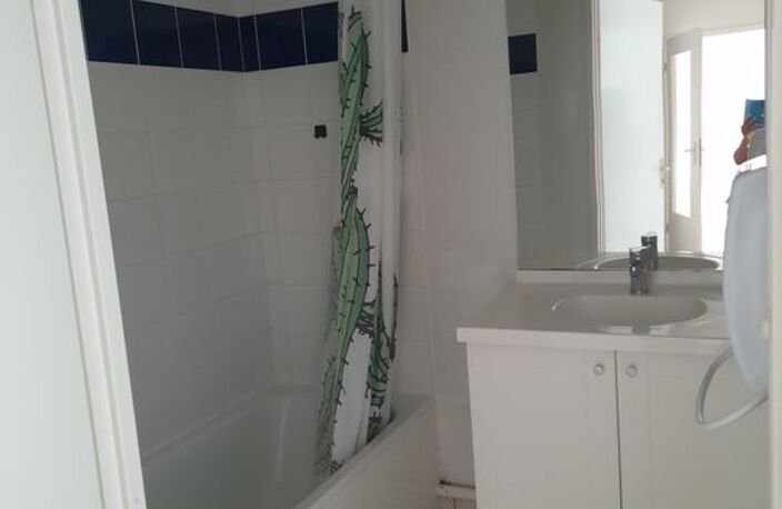 Appartement de 62m2 à louer sur Saint-Jean-d'Angély — photo 3