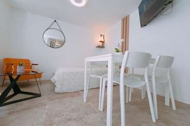 Appartement 3 pièces 870 €