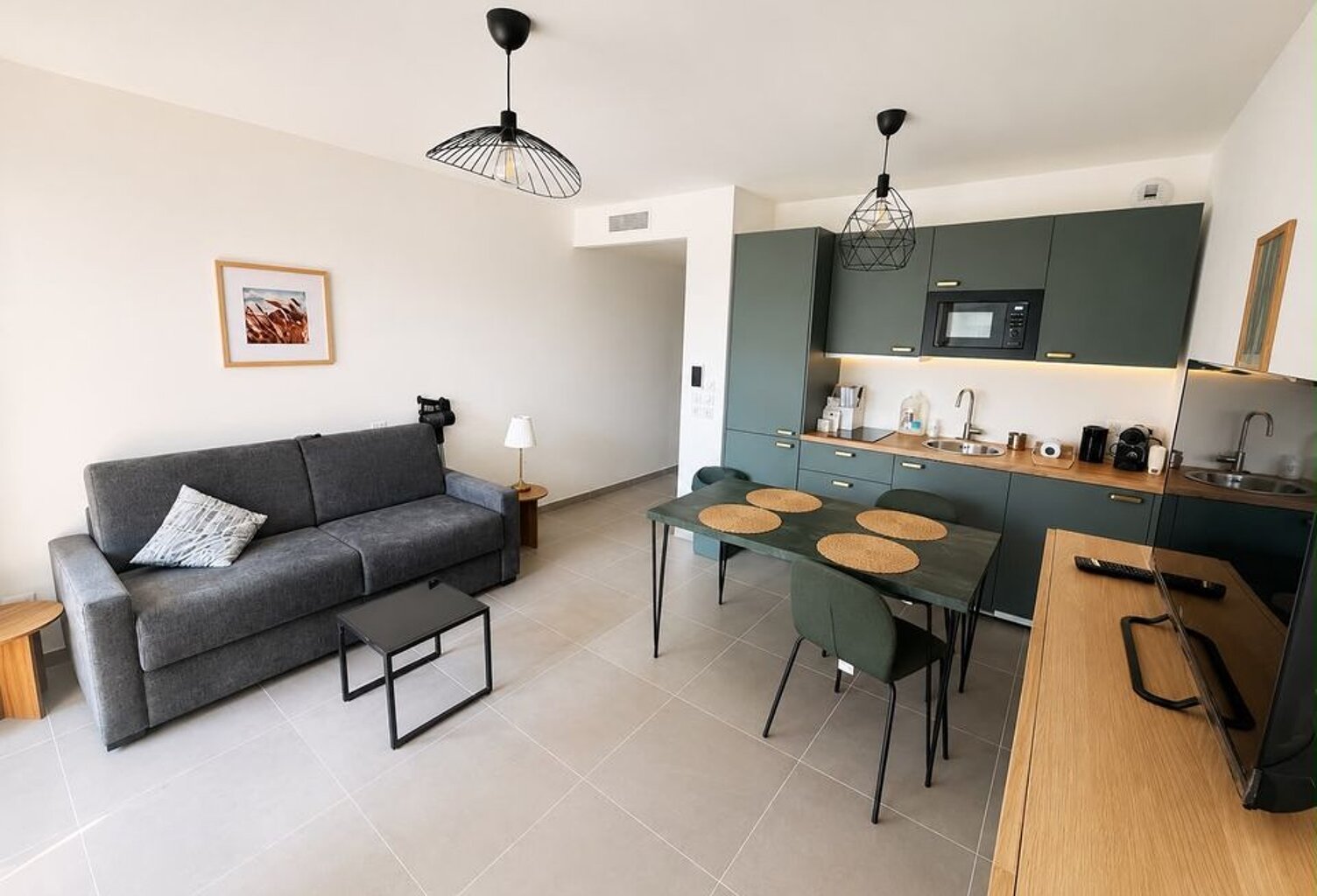 Studio de 30m2 à louer sur Marseille 08 — photo 1