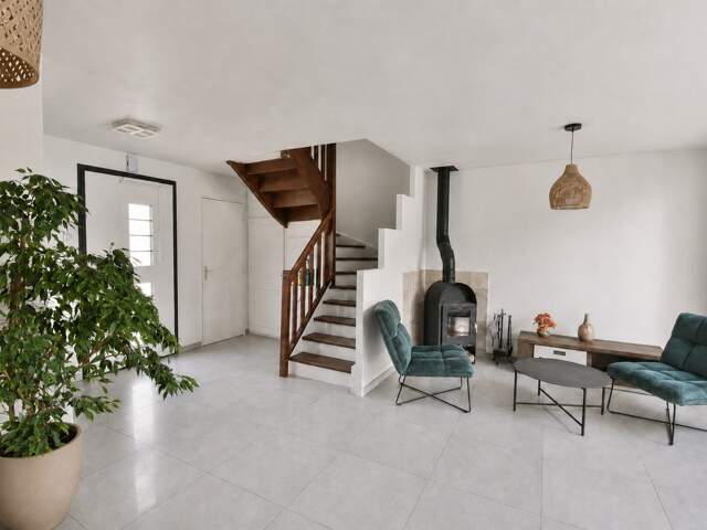 Maison familiale moderne - 6 pièces- 4 chambres dont une de plain pied + dépendance 15m² à Villemoisson-sur-Orge (91) — photo du bien