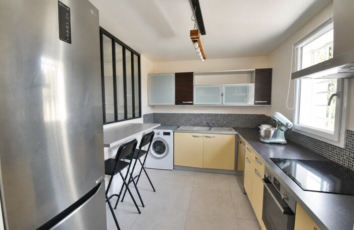 Maison familiale moderne - 6 pièces- 4 chambres dont une de plain pied + dépendance 15m² à Villemoisson-sur-Orge (91) — photo 3
